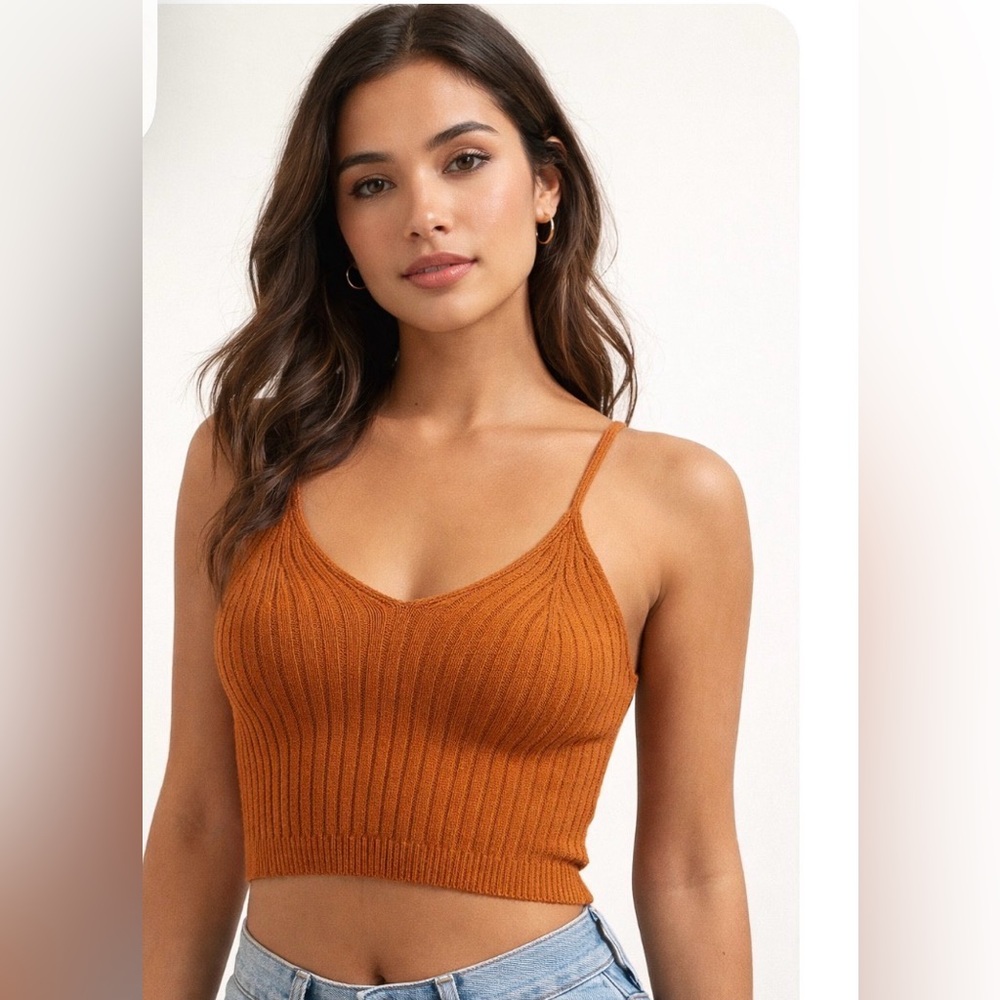 Ribbed Spaghetti Strap Crop Camisole in Burnt Orange Size S